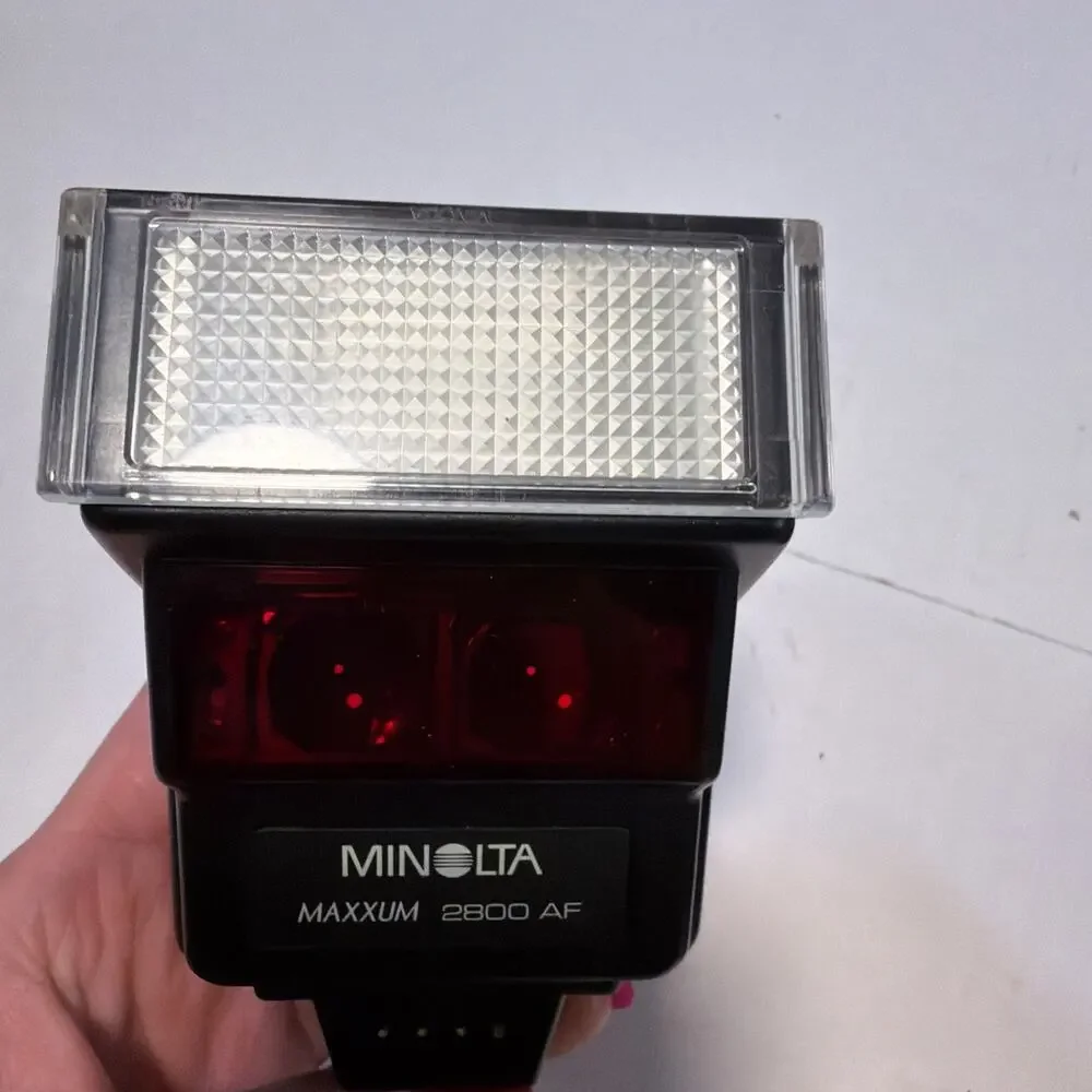 Vintage Minolta Maxxum Flash 2800AF Electronic Flash In Original Case